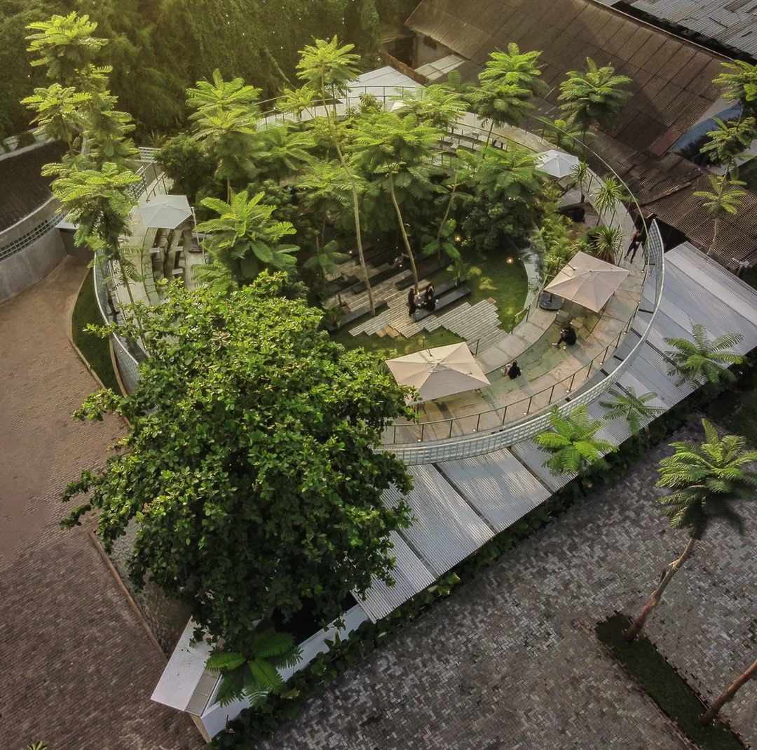 Tanatap Ring Garden Coffee Shop: A New Public Space for Jakarta