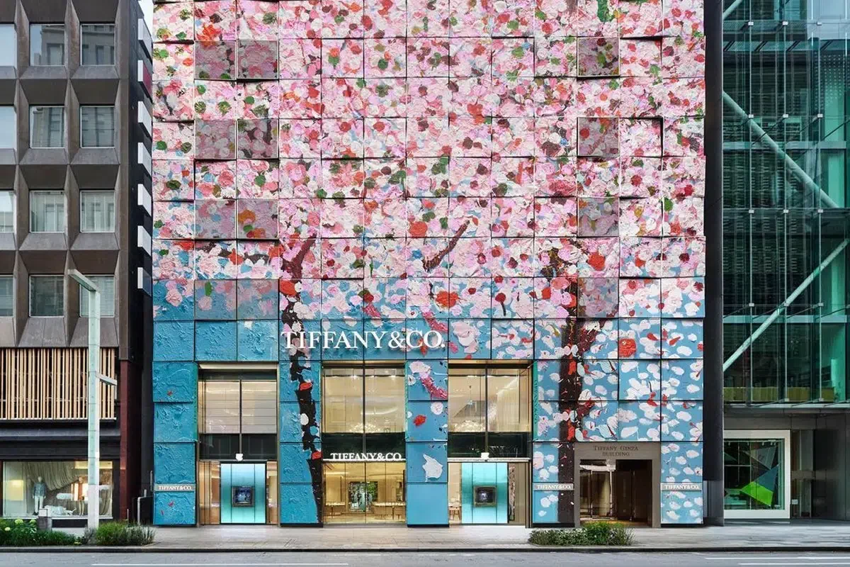 Revitalizing Luxury: Damien Hirst’s Artistic Transformation of Tiffany & Co.’s Ginza Flagship Store